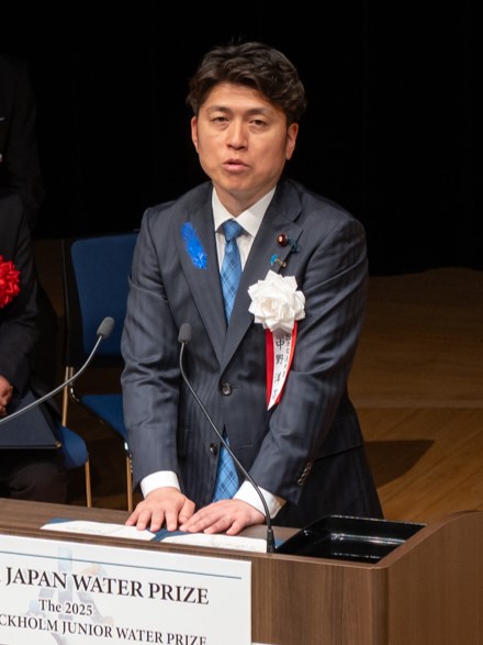 写真「国土交通省　中野大臣」
