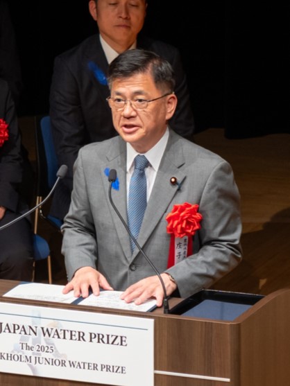 写真「農林水産省　庄子政務官」